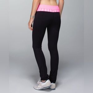 Lululemon skinny groove pants
